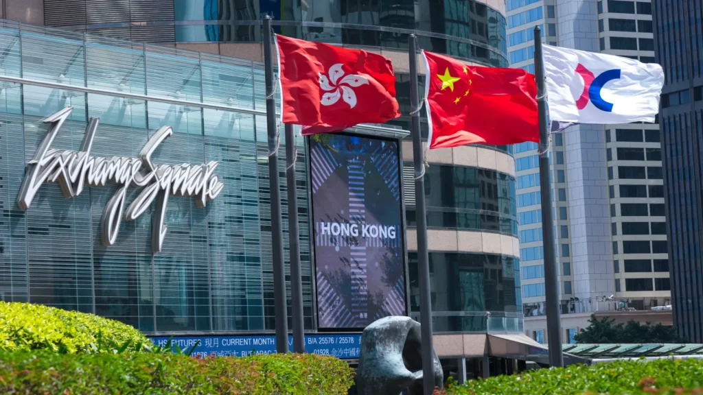 Hong Kong stock market and Hang Seng Tech Index activity driving AI-related capital inflows 