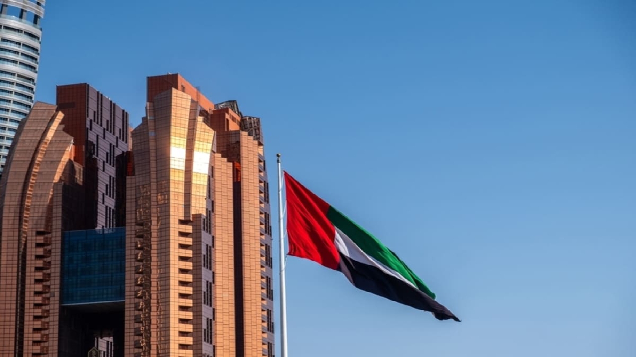 UAE and US financial systems linked through proposed currency swap discussions