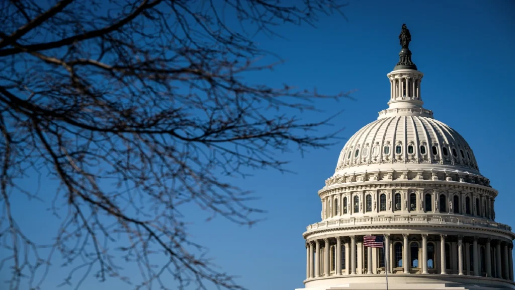 US policymakers debating fiscal policy and national debt